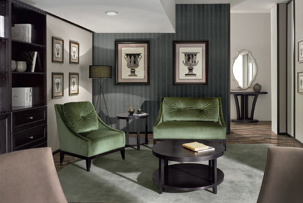 Dorotea Sofa thumbnail