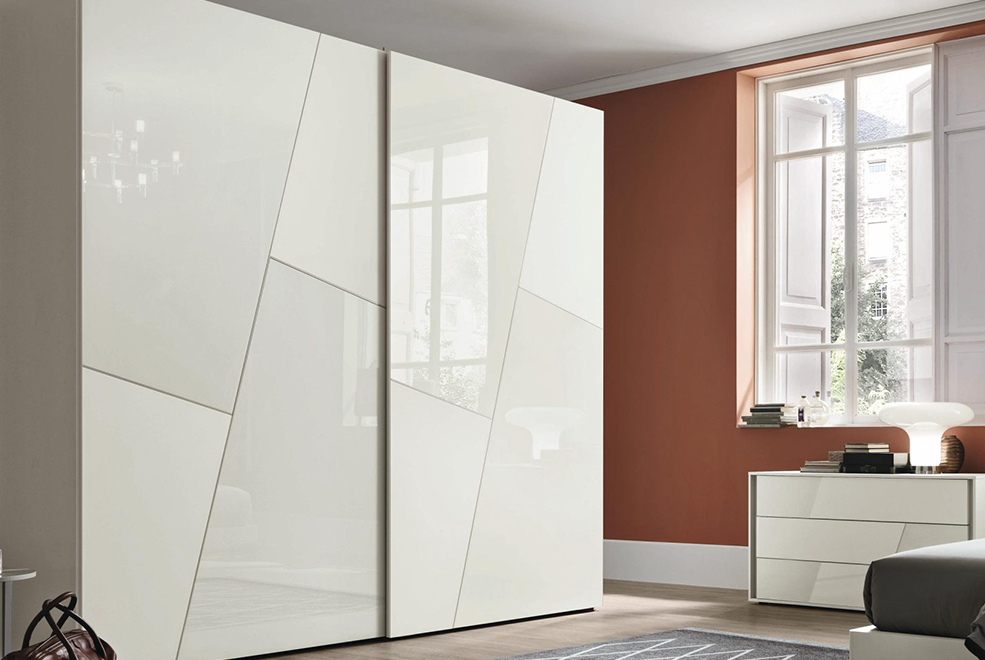 Kross Sliding door wardrobe thumb