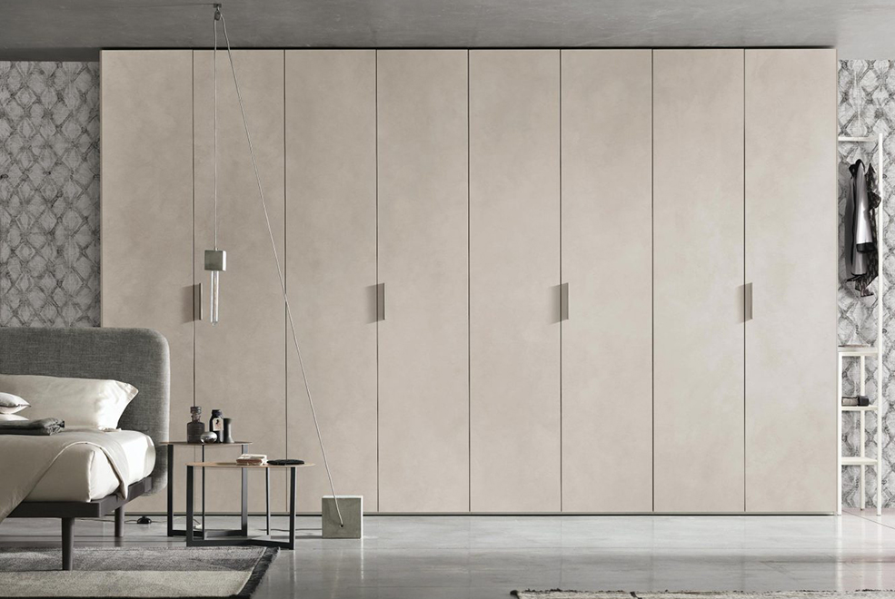 Liscia Hinged door wardrobe