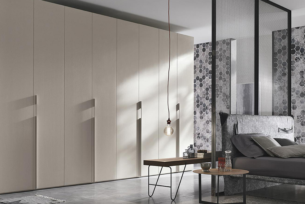 Liscia Hinged door wardrobe thumbnail