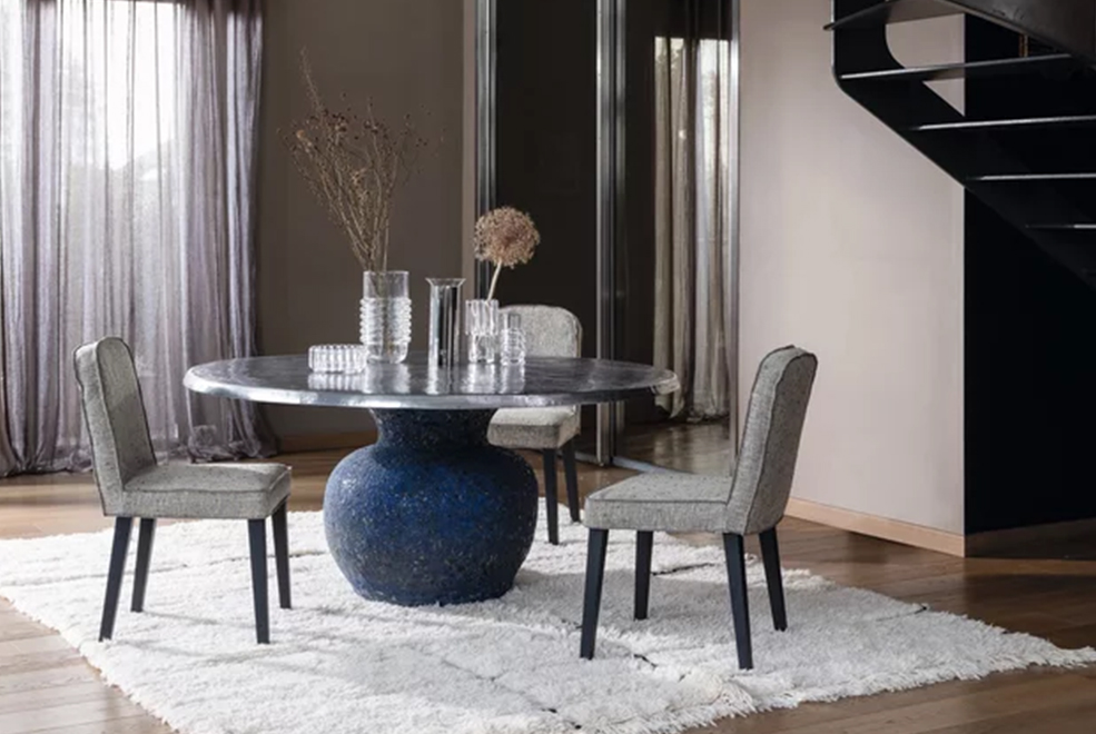 Moon 34/36 Dining Table