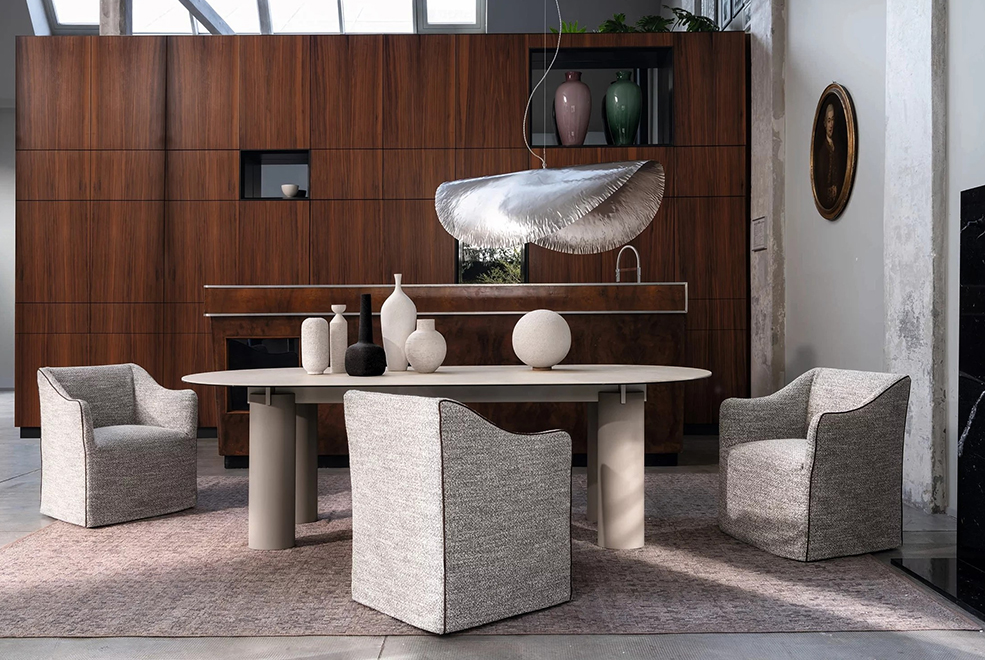 Saia Dining Chair thumb