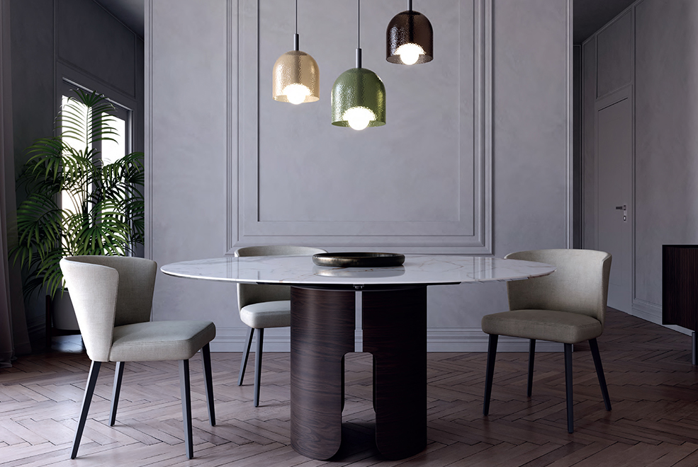 Mosa Dining Table