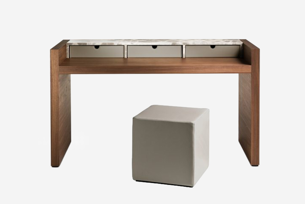 Materica Dining Table