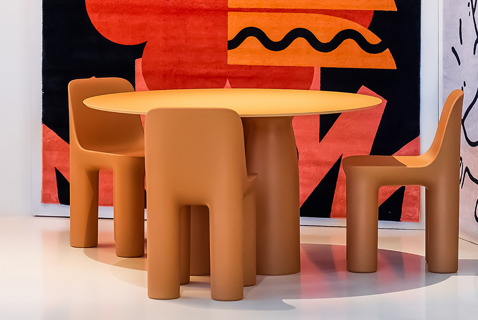 Toto Table Outdoor thumbnail