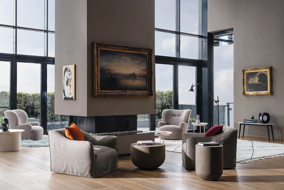 Saia Armchair gallery