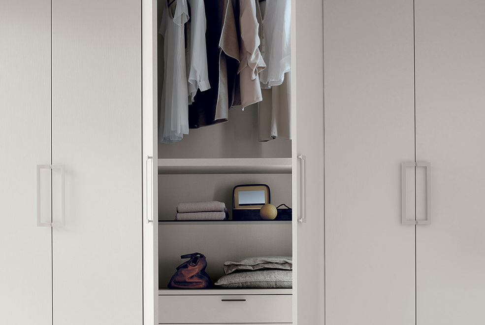 Liscia Hinged door wardrobe gallery