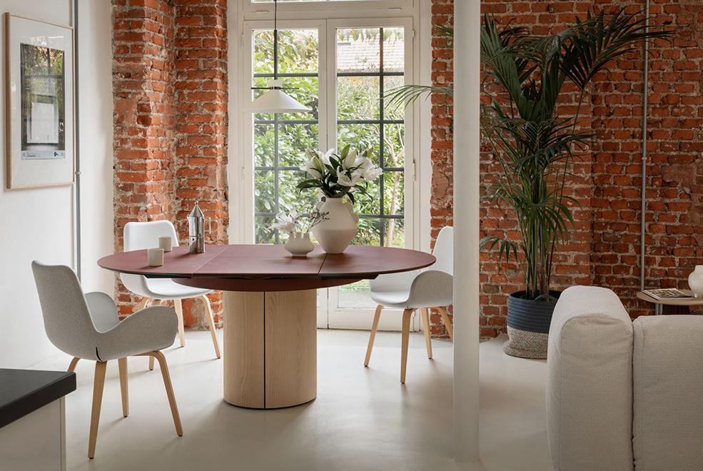 Sesamo Dining Table gallery